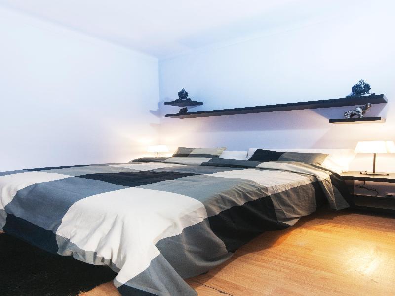 Barcelona 10 - Apartments Luaran gambar