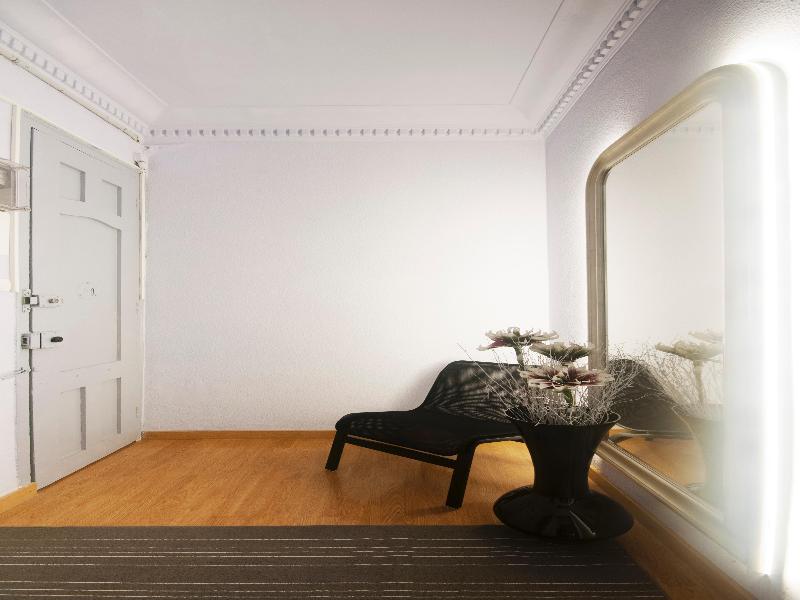 Barcelona 10 - Apartments Luaran gambar